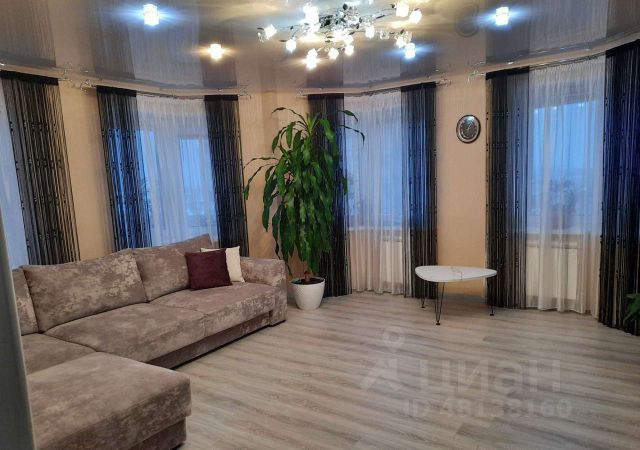 Two-room apartment for sale for 5,500,000 rubles, Cheboksary, Nikolay Gastello street, 4/2