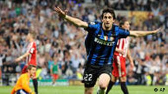 Inter player after scoring the winning goal during the 2010 Champions League final at the stadium in Madrid